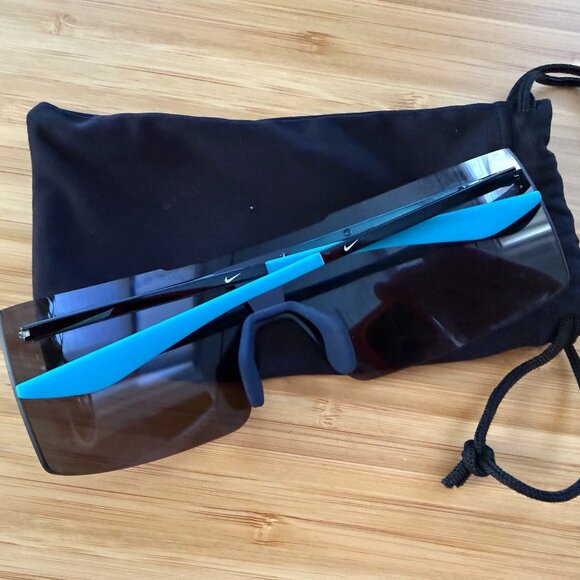 Nike Echo Shield Mirrored Sunglasses - Navy/Ultraviolet - Picture 2 of 4